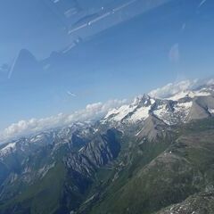 Flugwegposition um 14:10:20: Aufgenommen in der Nähe von Gemeinde Kals am Großglockner, 9981, Österreich in 3654 Meter